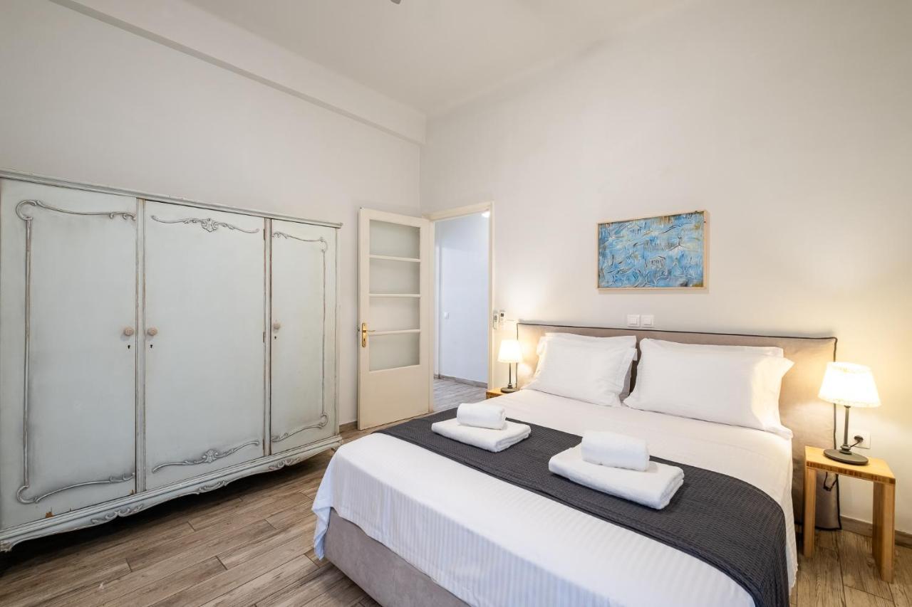 Central5 Boutique Apartments With Common Garden Next To Metro 雅典 外观 照片