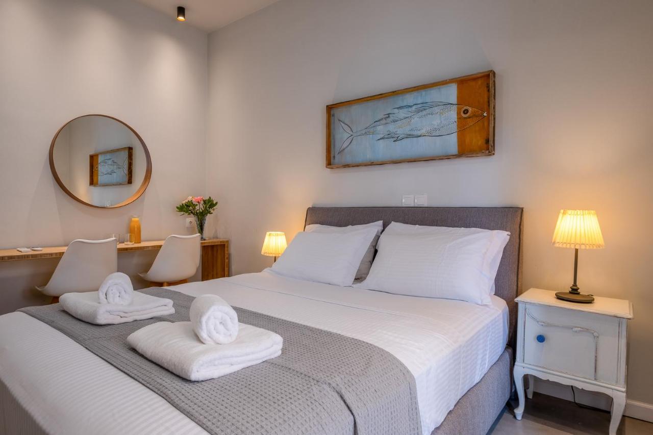 Central5 Boutique Apartments With Common Garden Next To Metro 雅典 外观 照片