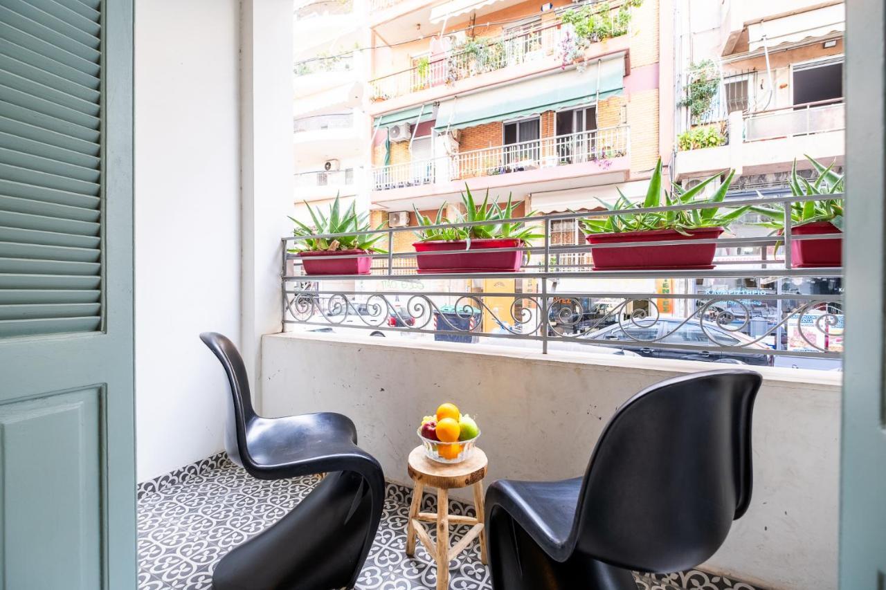 Central5 Boutique Apartments With Common Garden Next To Metro 雅典 外观 照片